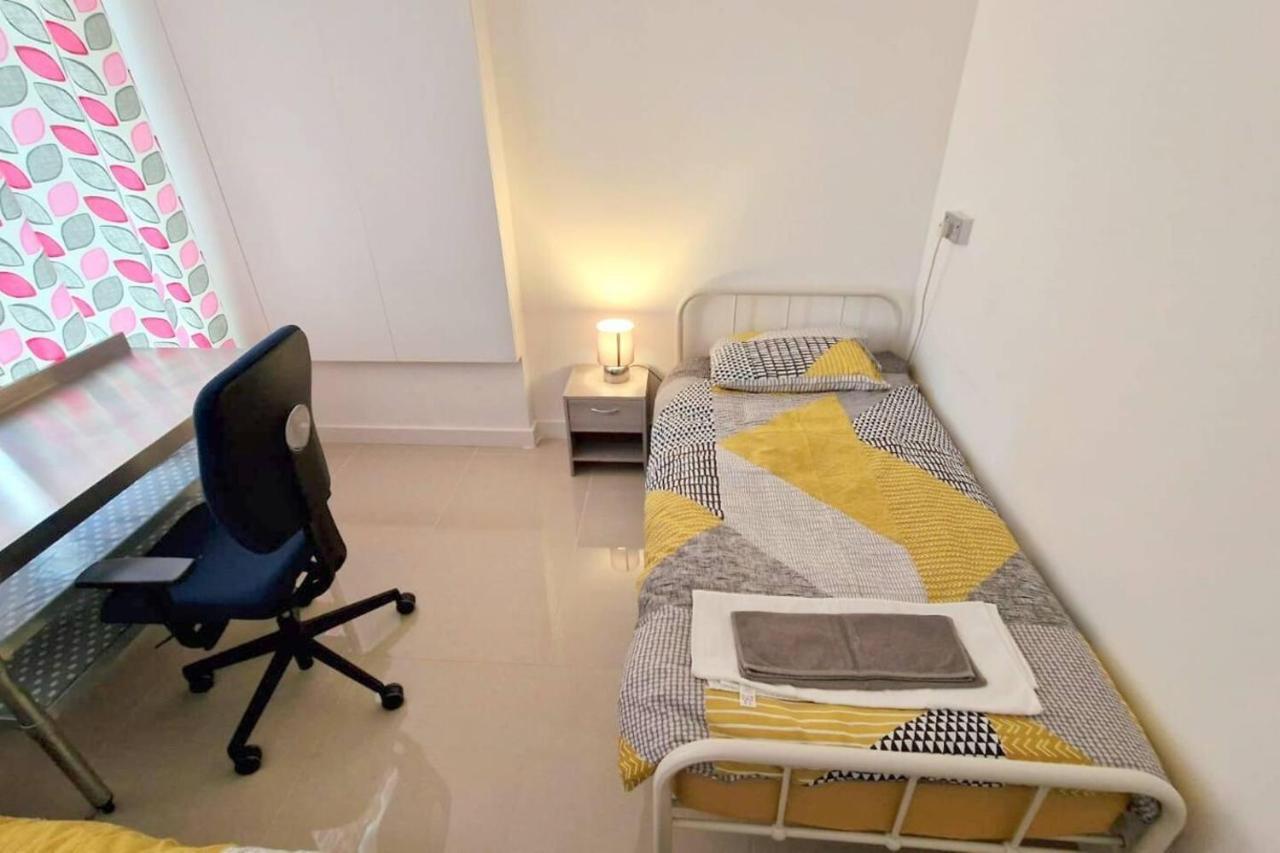 Modern 3-Bed House In Surrey Quays Villa ลอนดอน ภายนอก รูปภาพ